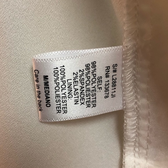 White Cropped Blazer - Picture 4 of 5